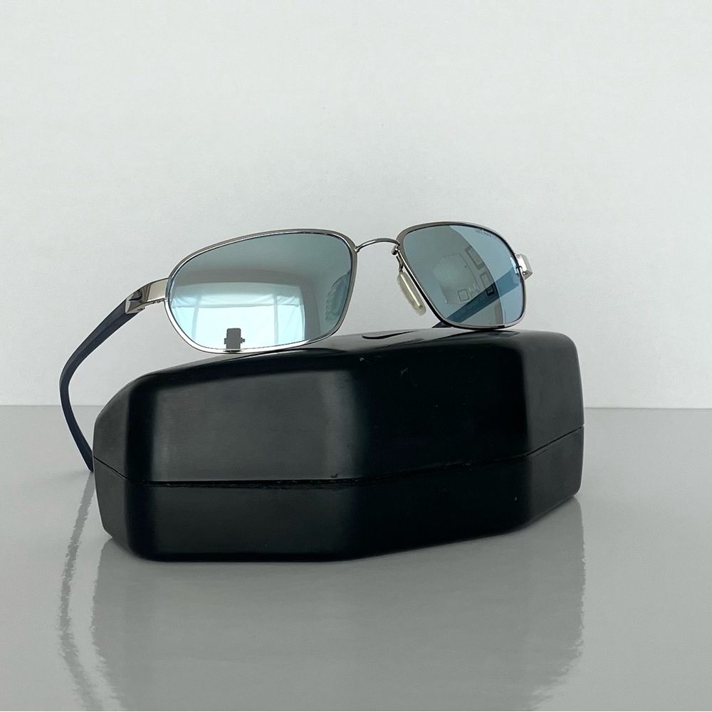 Nike Vantage 200 Sunglasses Chrome & Matte Blue Frame/Super Blue Lens EV0540 074